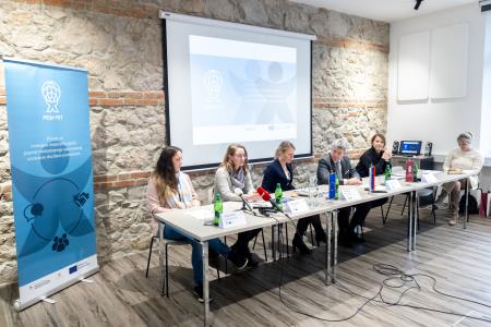 Novinarska konferenca ob začetku projekta Moja pot 01 - foto Valter Leban